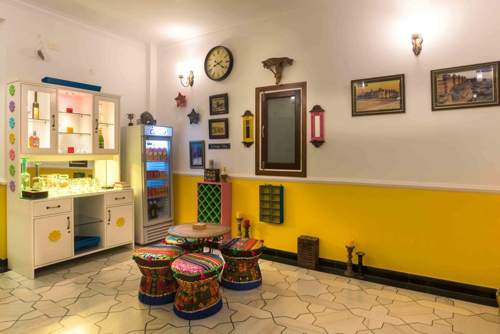The Coral Court Homestay Agra  Rom bilde